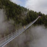 ¿Cuáles son las 5 islas volcánicas con playas negras que parecen de otro planeta? »